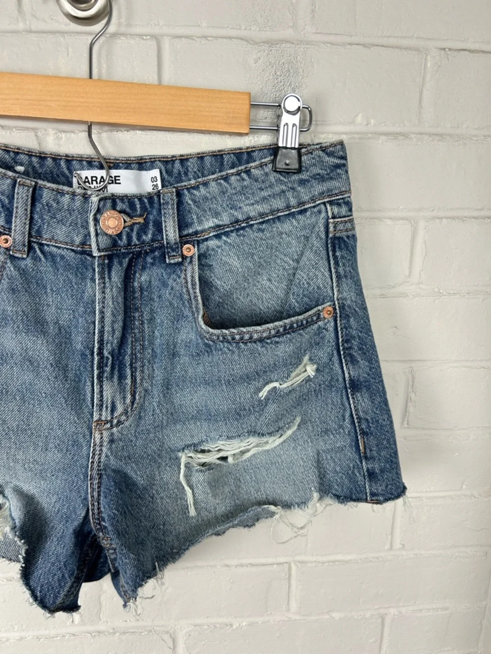 Garage Denim Festival Shorts Size 3/26